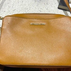 Brown classic micheal Kors